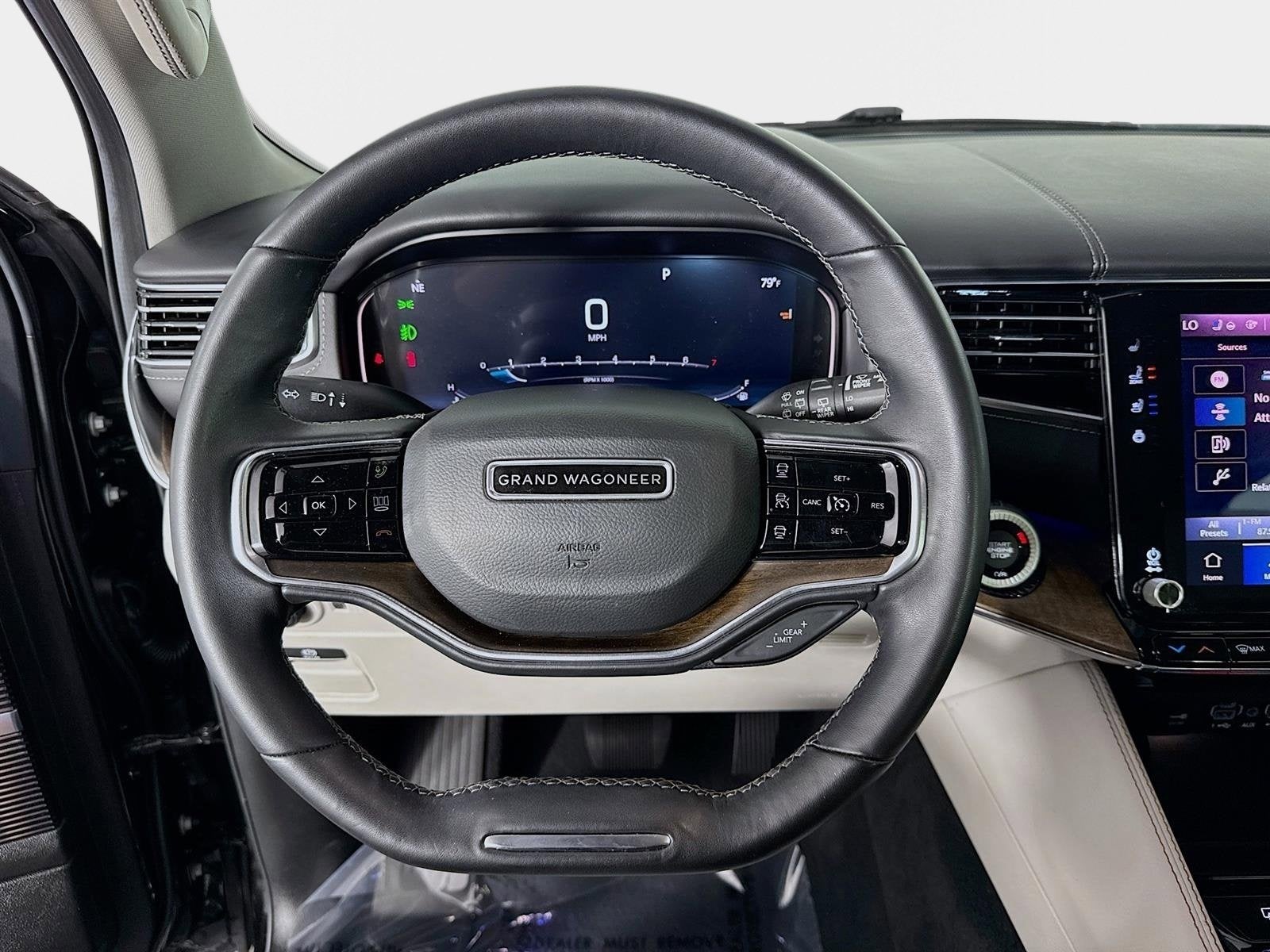 2023 Jeep Grand Wagoneer Base