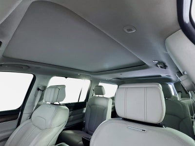 2023 Jeep Grand Wagoneer Base