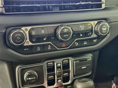 2025 Jeep Gladiator Mojave X