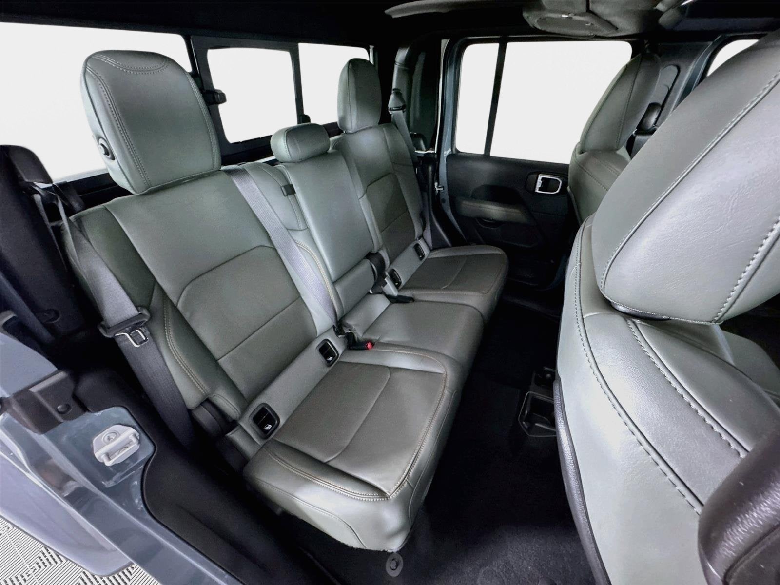 2025 Jeep Gladiator Mojave X