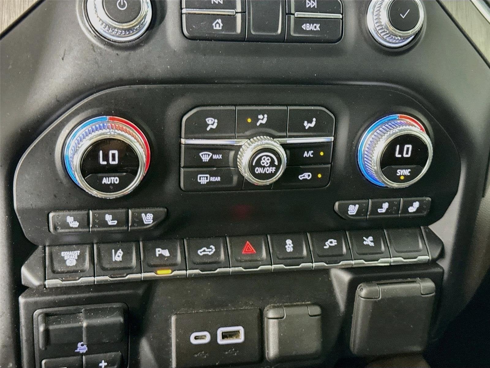 2021 GMC Sierra 3500HD Denali