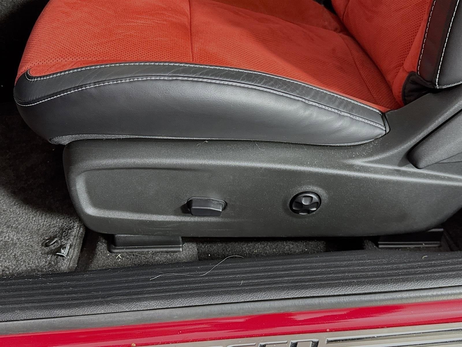 2015 Dodge Challenger SRT Hellcat