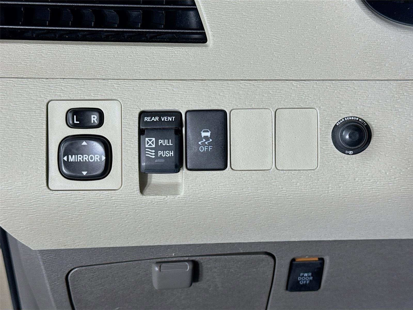 2011 Toyota Sienna XLE