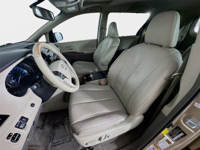 2011 Toyota Sienna XLE