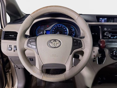 2011 Toyota Sienna XLE