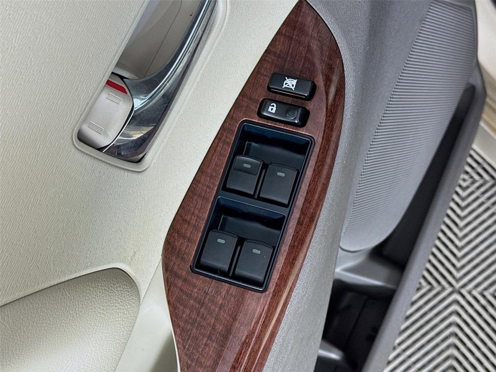 2011 Toyota Sienna XLE