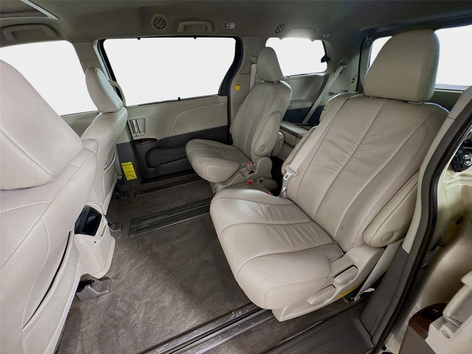2011 Toyota Sienna XLE