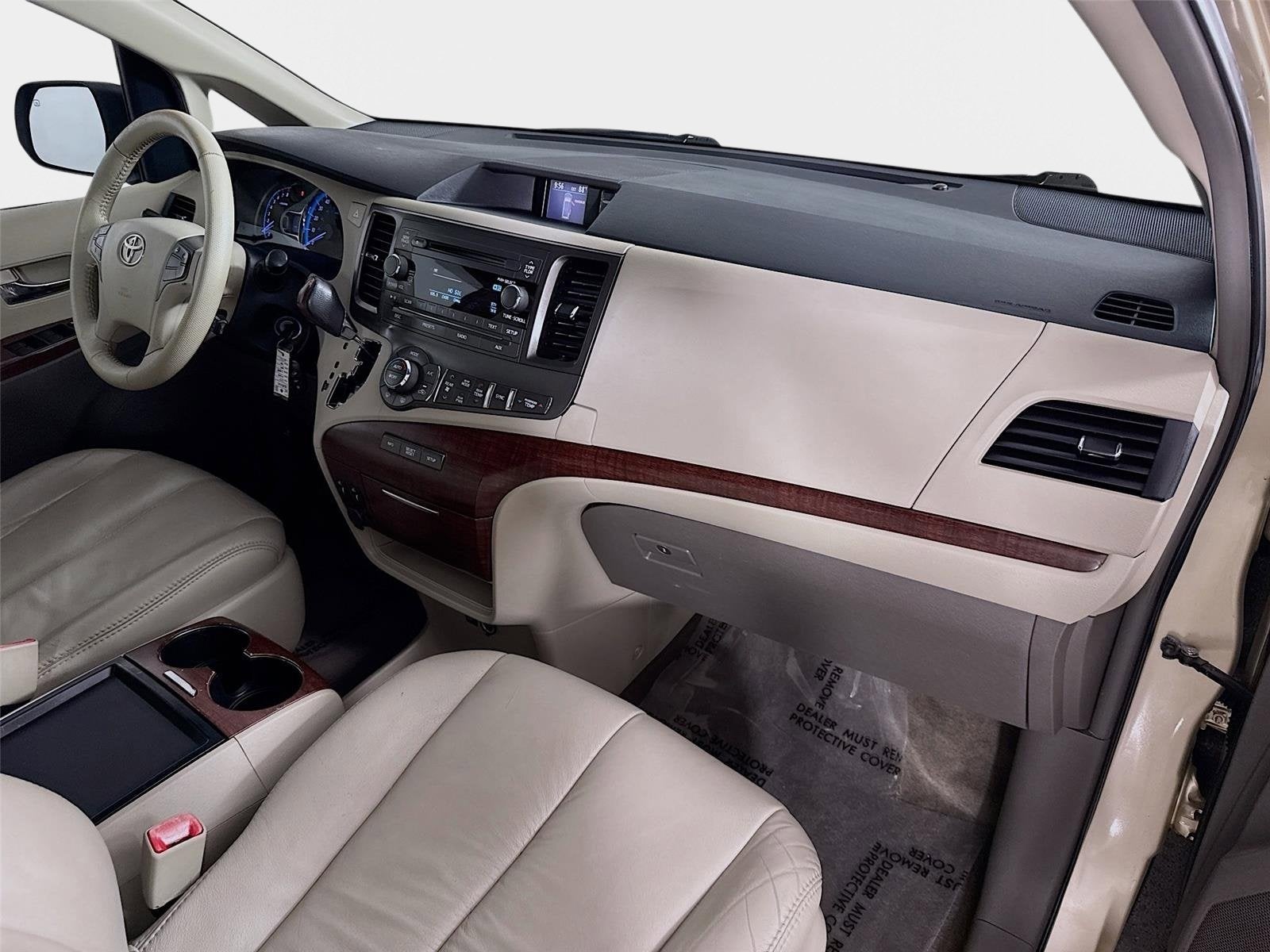2011 Toyota Sienna XLE