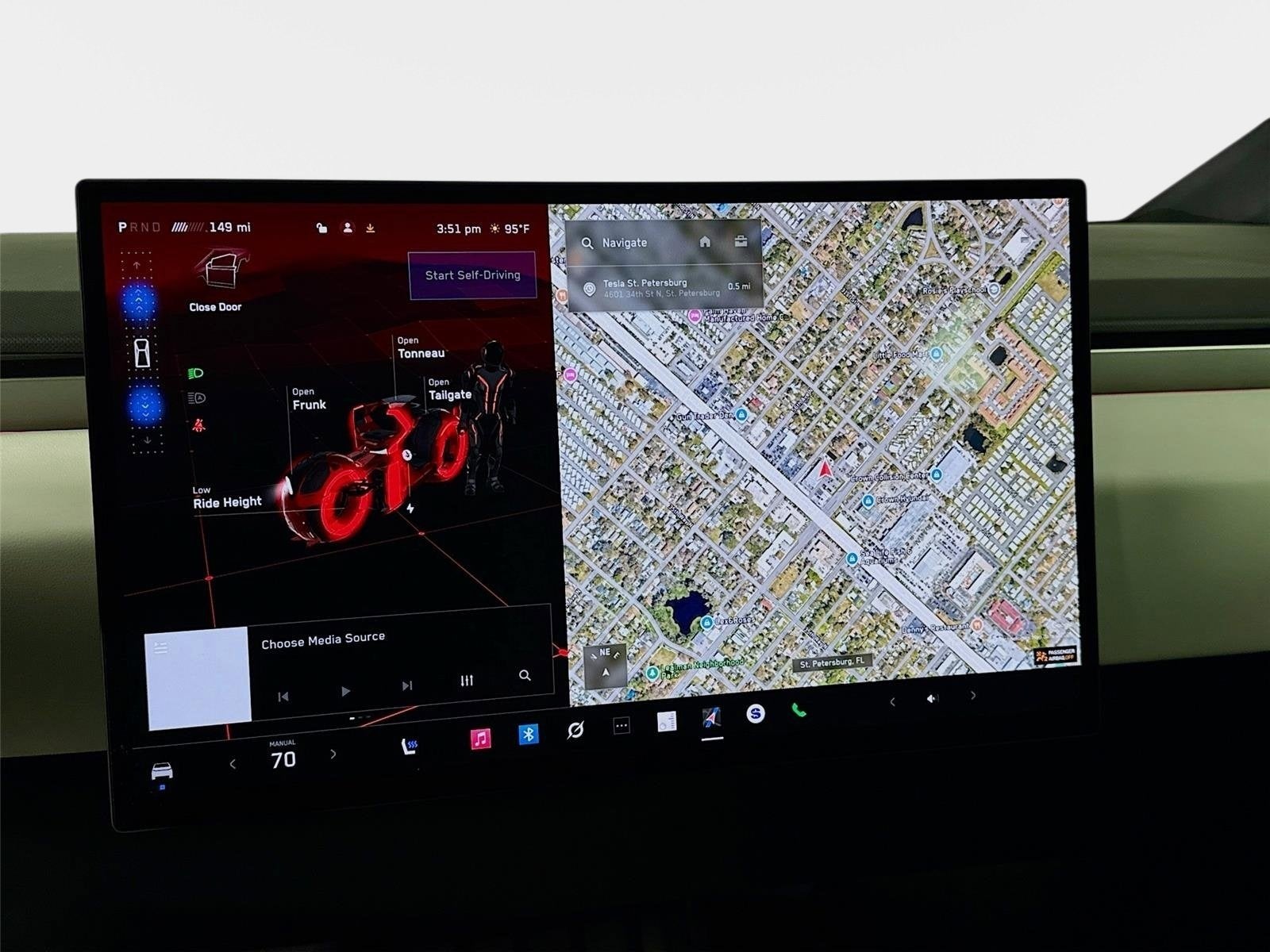 2024 Tesla Cybertruck Base