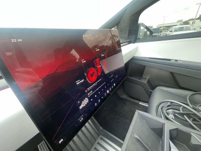 2024 Tesla Cybertruck Base