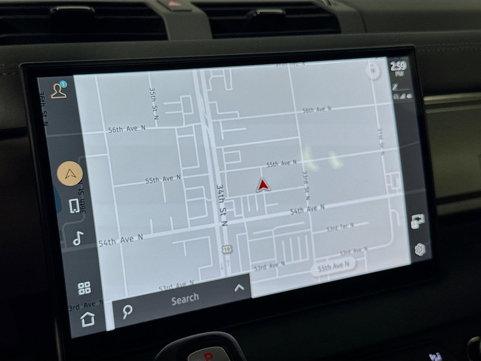 2025 Land Rover Defender V8