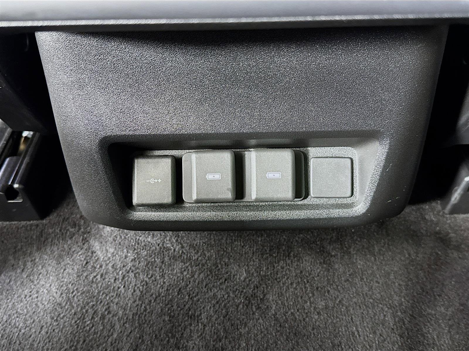 2023 Land Rover Discovery HSE R-Dynamic