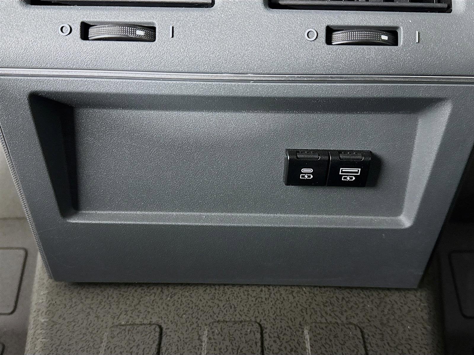 2024 INEOS Grenadier Station Wagon Fieldmaster Edition