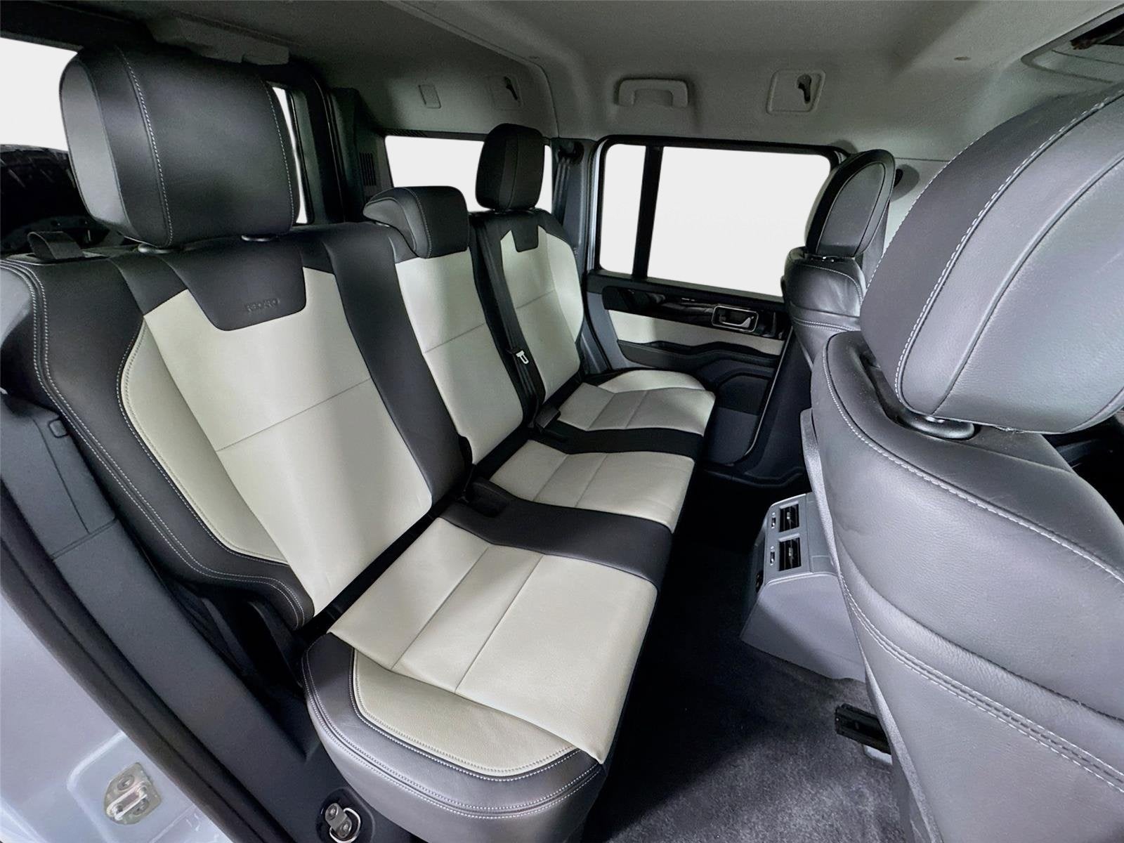 2024 INEOS Grenadier Station Wagon Fieldmaster Edition