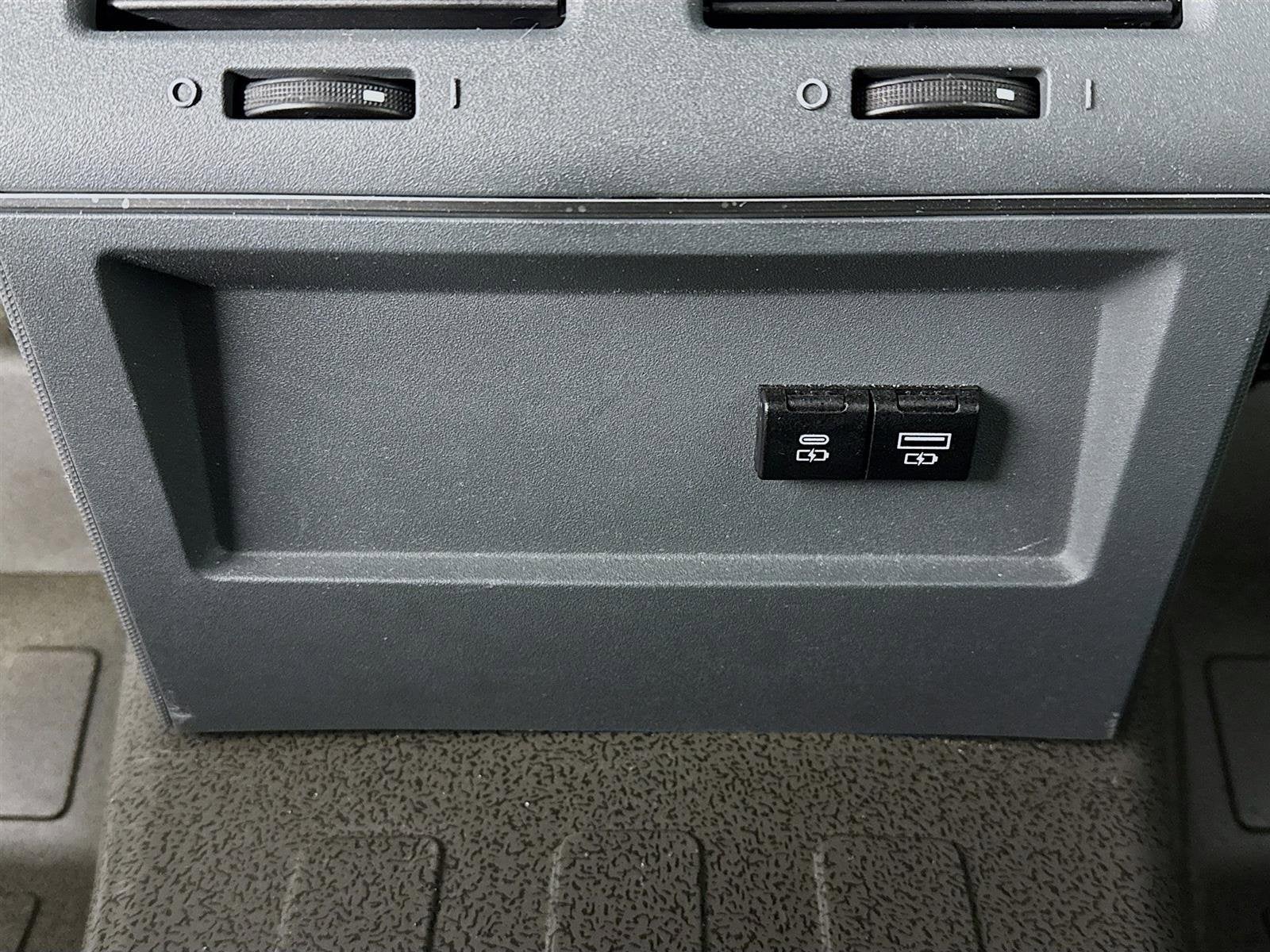 2024 INEOS Grenadier Station Wagon Fieldmaster Edition