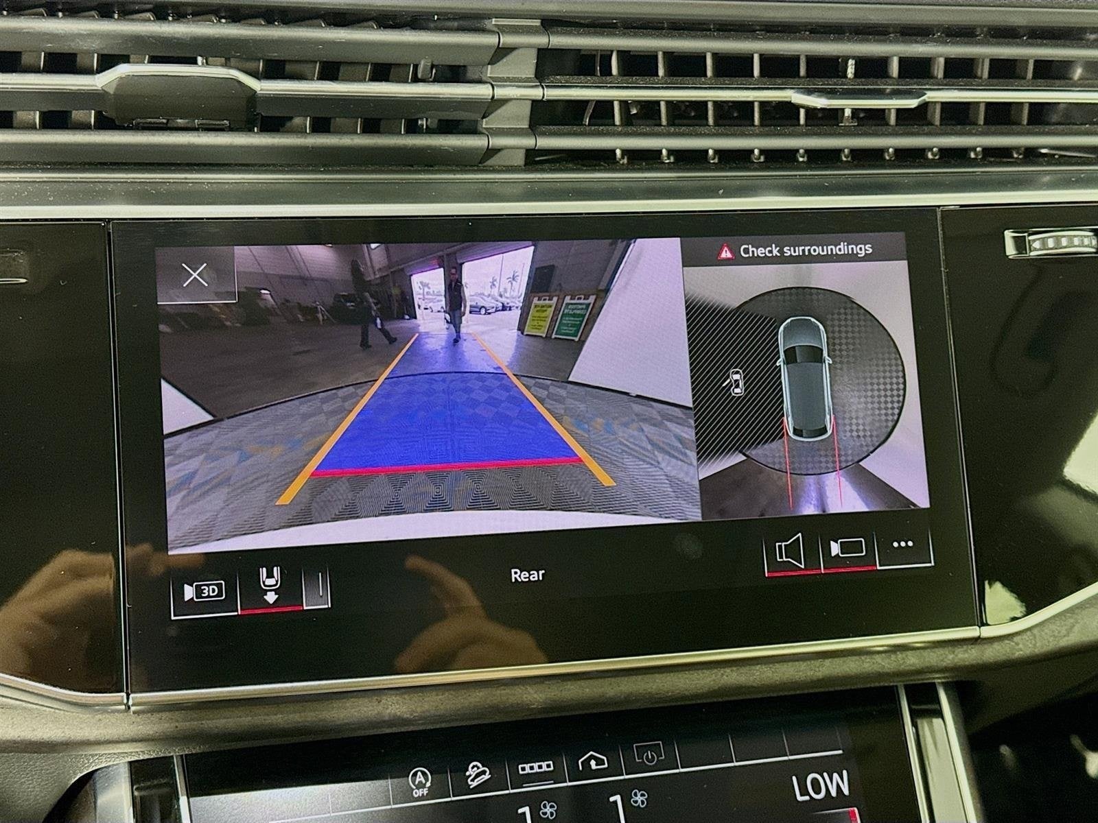 2023 Audi Q8 Premium Plus