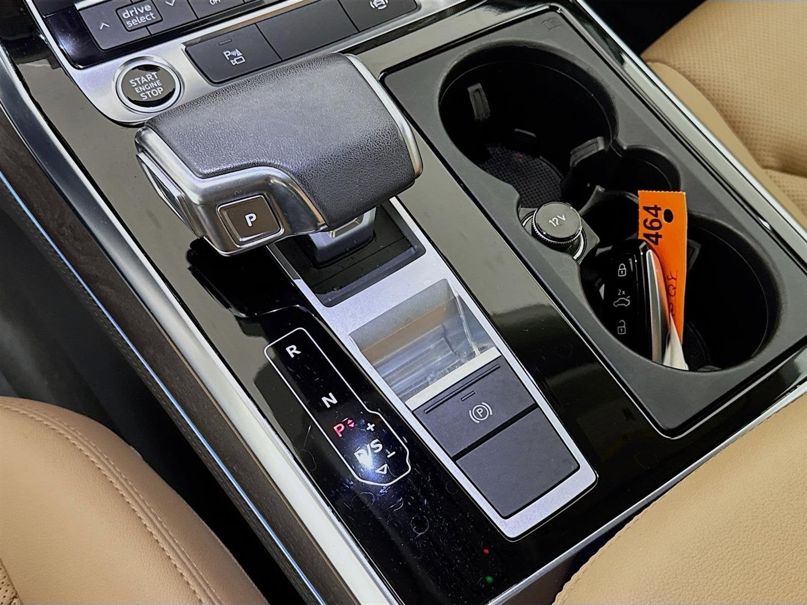 2023 Audi Q8 Premium Plus