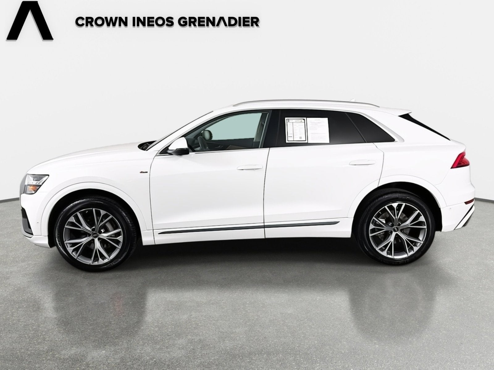 2023 Audi Q8 Premium Plus