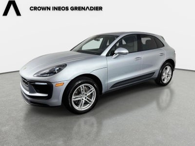 2023 Porsche Macan Base