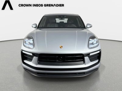 2023 Porsche Macan Base