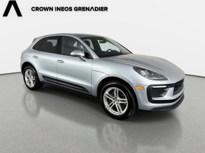 2023 Porsche Macan Base