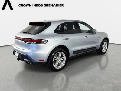2023 Porsche Macan Base