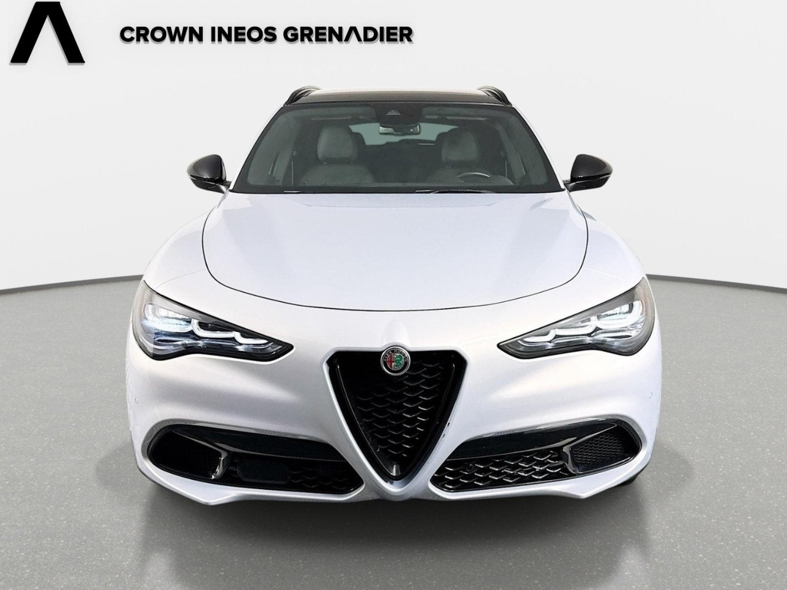 2025 Alfa Romeo Stelvio Base