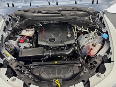 2025 Alfa Romeo Stelvio Base