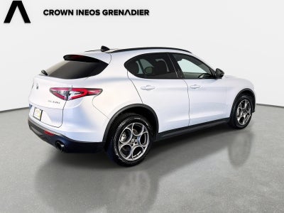 2025 Alfa Romeo Stelvio Base