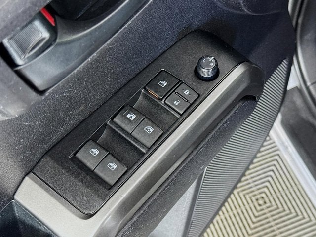 2021 Toyota Tacoma 2WD SR5