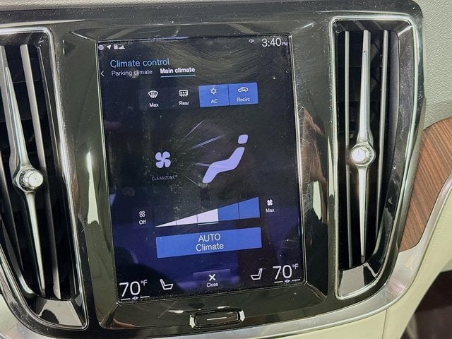 2021 Volvo S60 Momentum