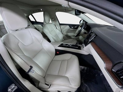 2021 Volvo S60 Momentum