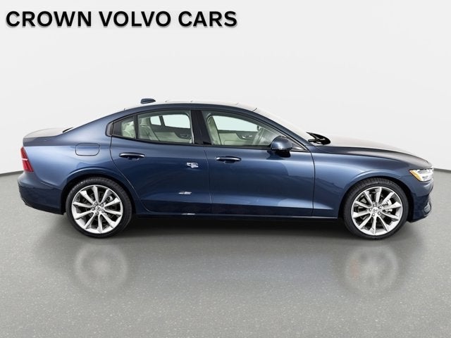 2021 Volvo S60 Momentum