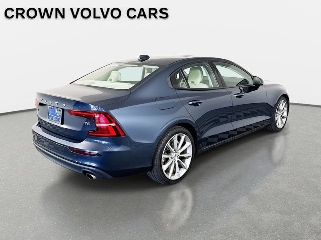 2021 Volvo S60 Momentum
