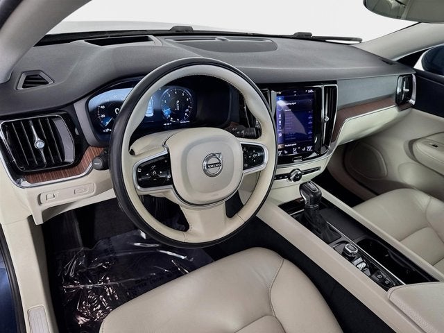 2021 Volvo S60 Momentum