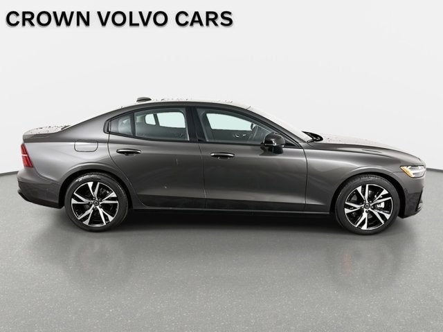 2025 Volvo S60 Plus
