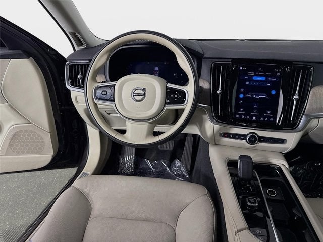 2023 Volvo S90 Plus