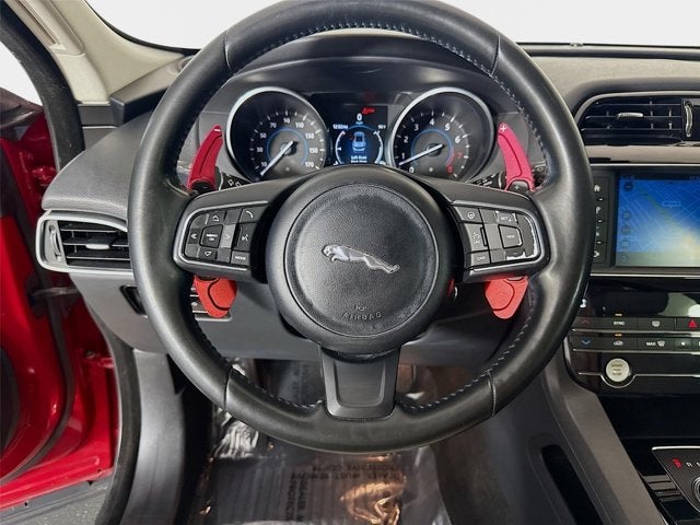 2017 Jaguar F-PACE 35t Prestige