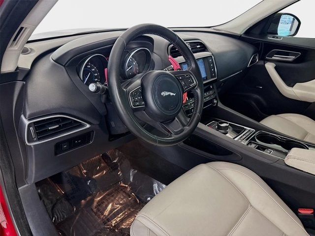 2017 Jaguar F-PACE 35t Prestige