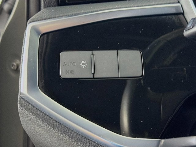2020 Audi Q3 S line Premium