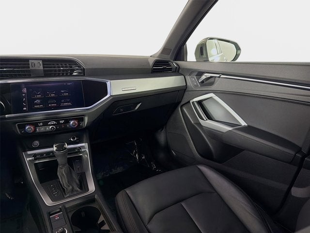 2020 Audi Q3 S line Premium