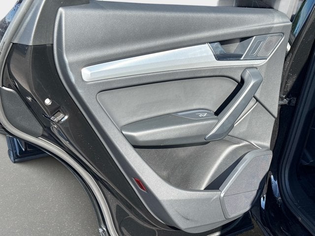 2025 Audi Q5 S line Premium