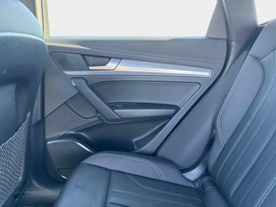 2025 Audi Q5 S line Premium