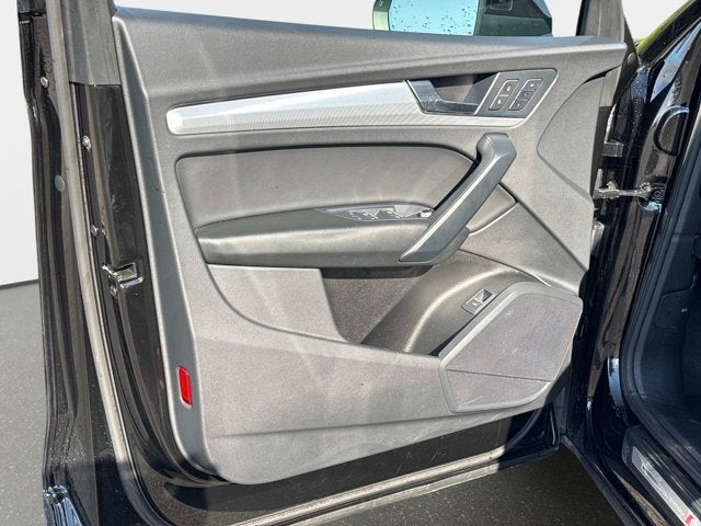 2025 Audi Q5 S line Premium