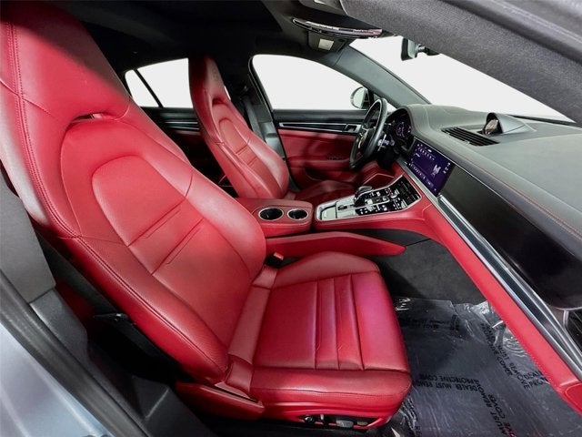2022 Porsche Panamera 4 Platinum Edition