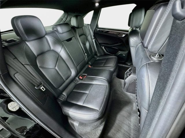 2020 Porsche Macan S