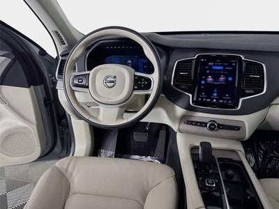 2025 Volvo XC90 Plus