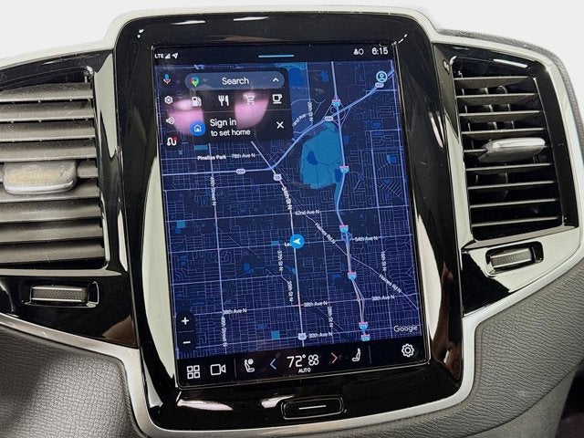 2024 Volvo XC90 Plus Bright Theme