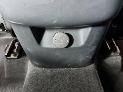 2024 Volvo XC90 Plus Bright Theme