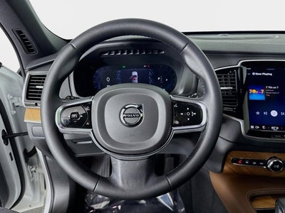 2024 Volvo XC90 Plus Bright Theme